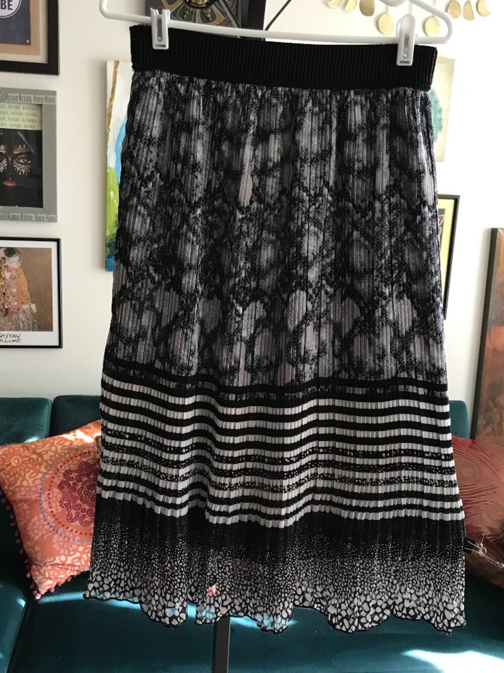 STUDIO WEST size S Black & Gray Bohemian Monochromatic Pleated Midi Skirt